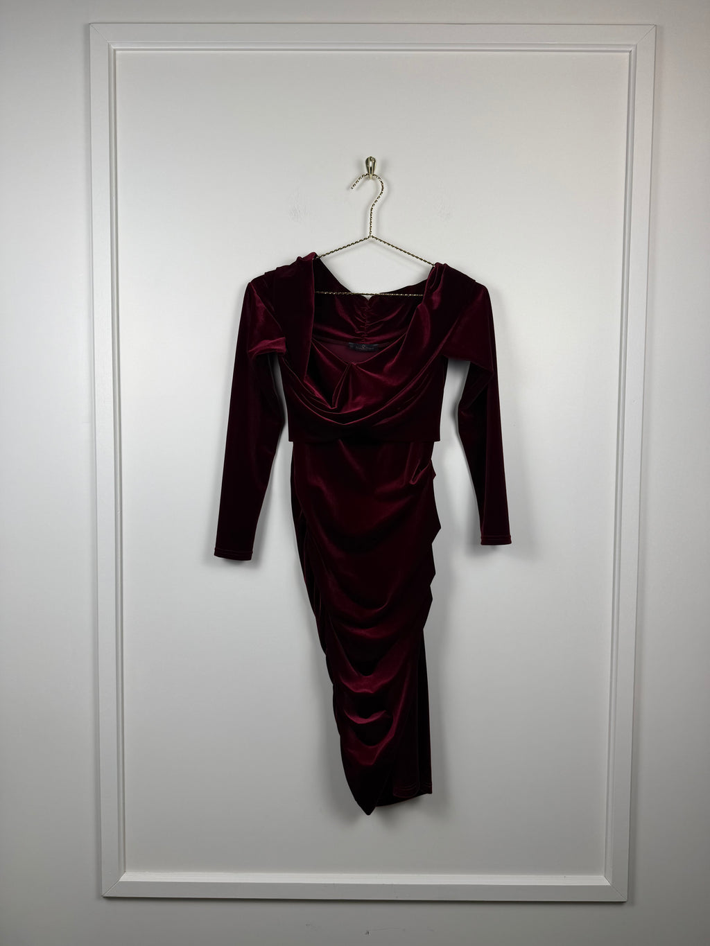 Me & Thee Samt-Kleid – Bordeaux – Gr. M (2)