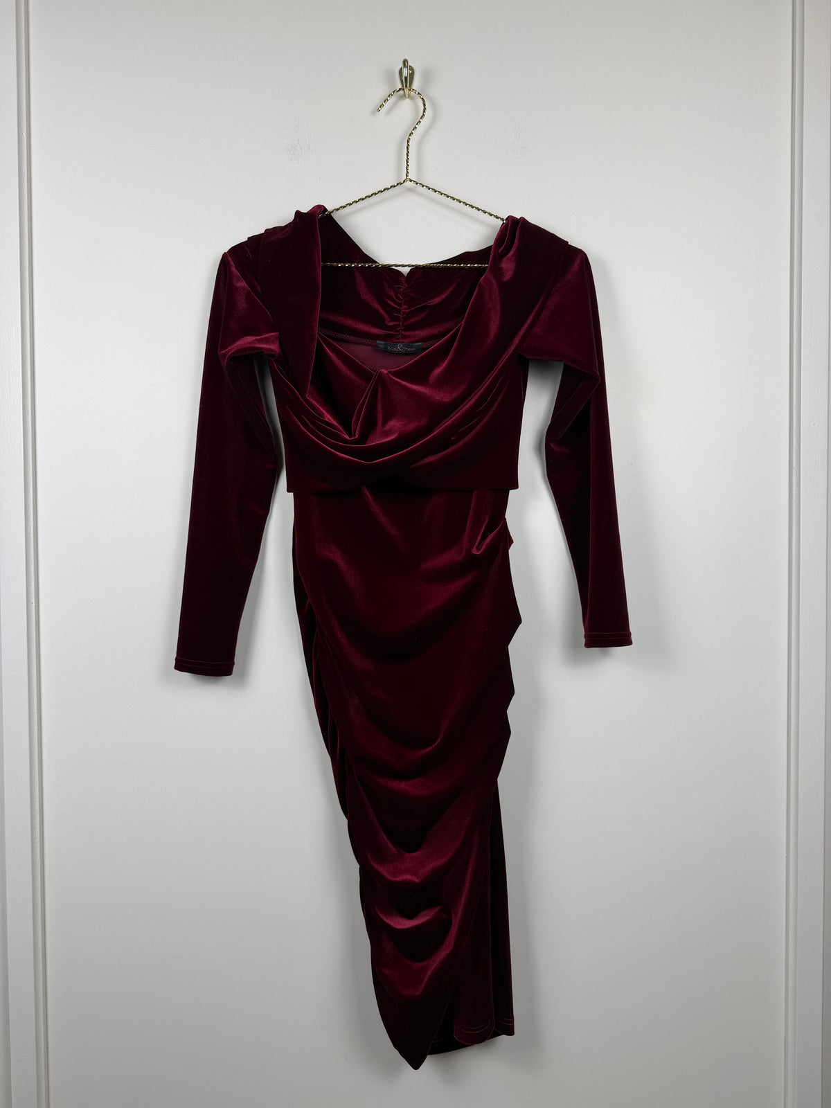Me & Thee Samt-Kleid – Bordeaux – Gr. M (2)