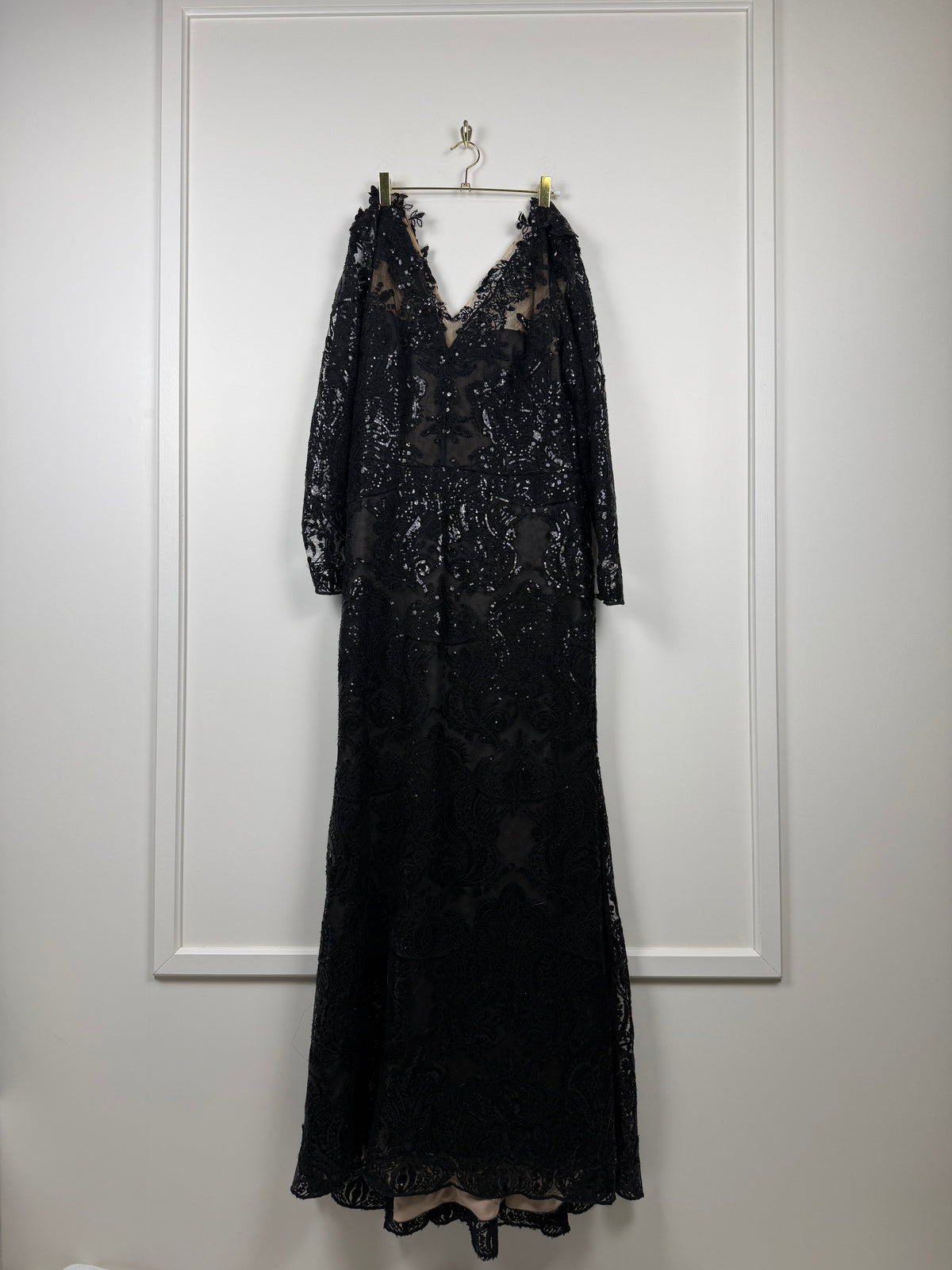 Marchesa Notte Paillettenkleid – Schwarz – Gr. L (US 12)