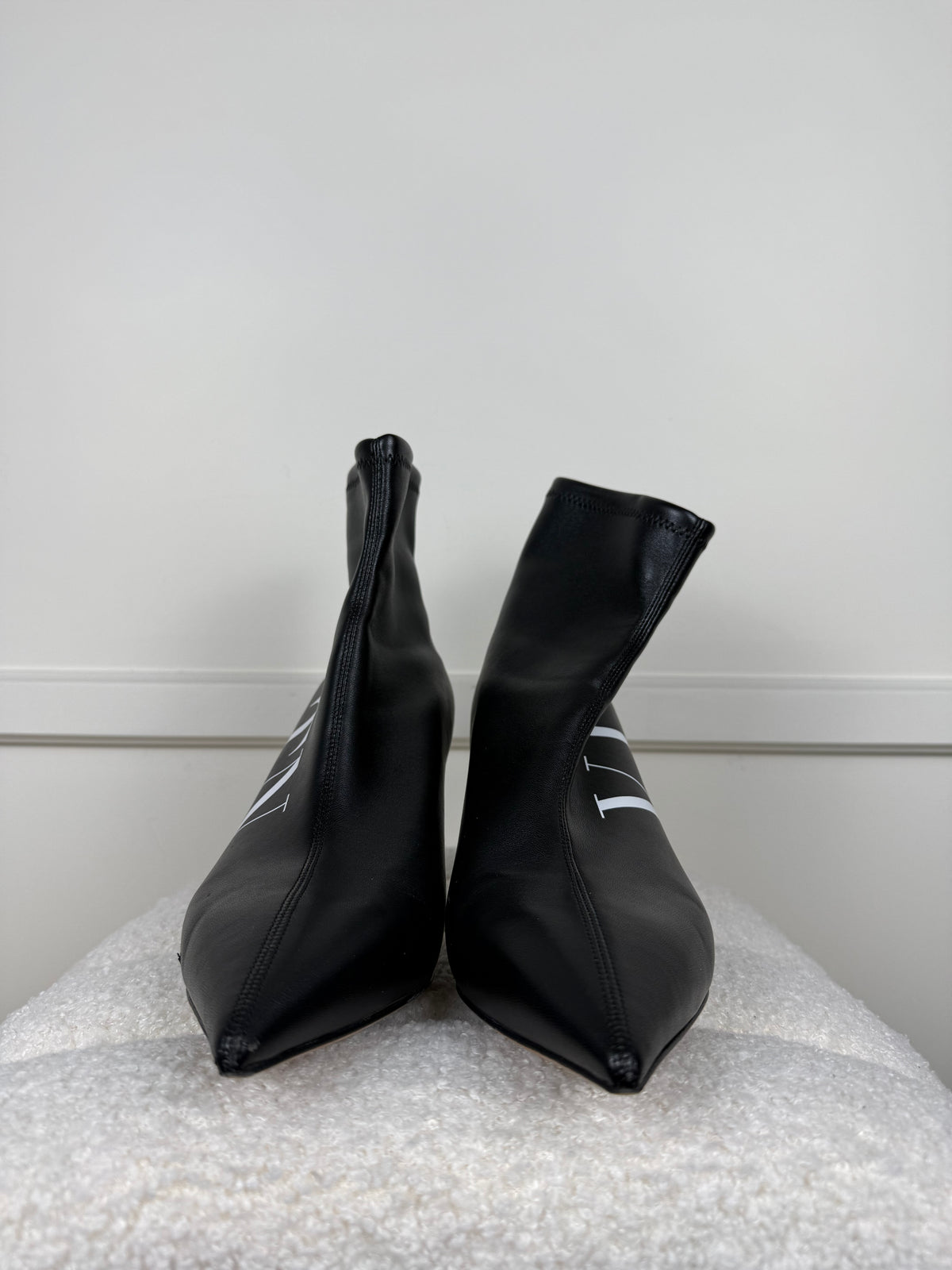 Valentino VLTN Leder-Stiefeletten – Schwarz – Gr. 38 EU
