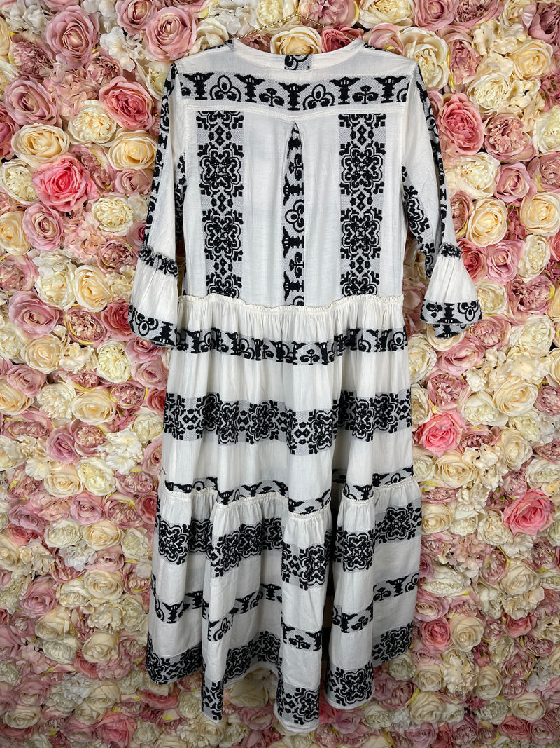 Zoya long Dress White Black One Size