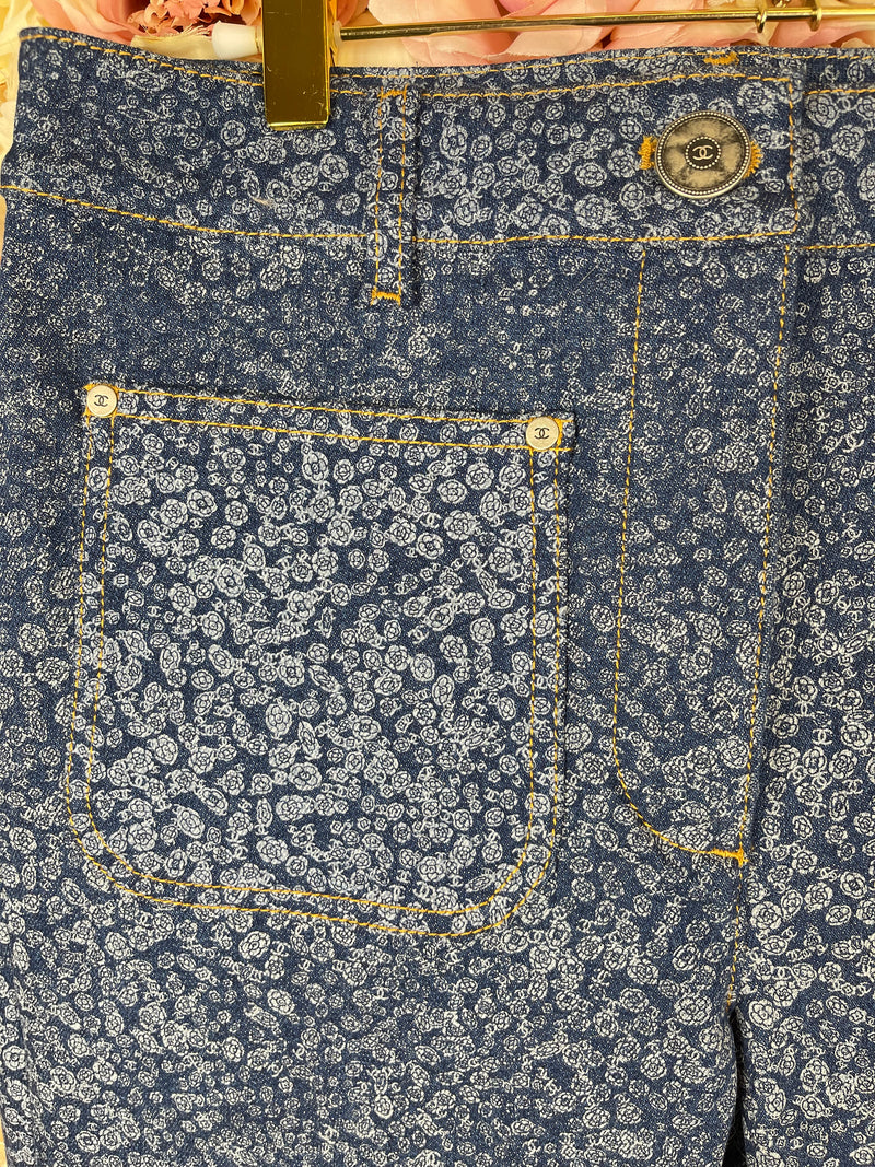 Chanel Mini Flowers Jeans 2021 Blue Sz. 36 DE
