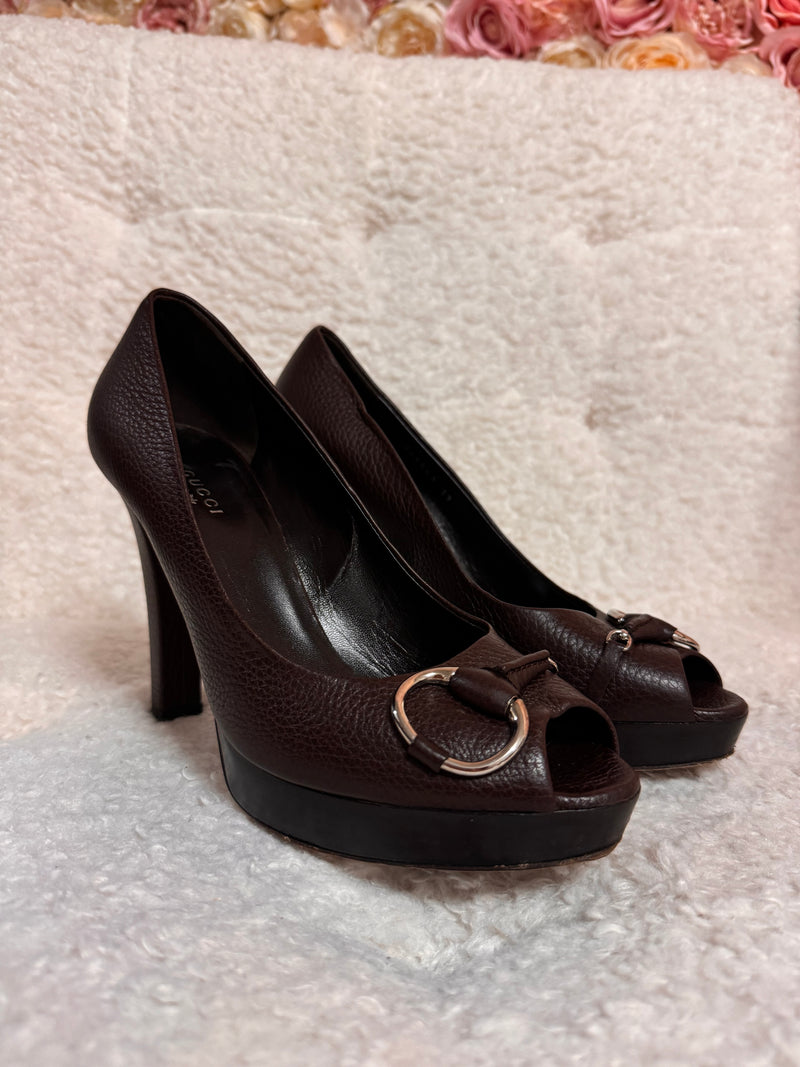 Gucci Heels Peeptoe Brown