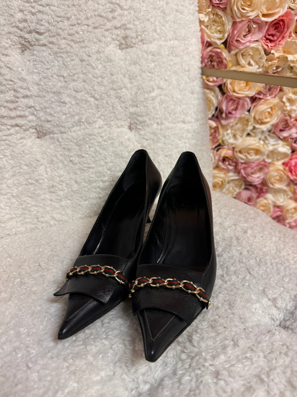 Gucci Pointy Heels Black