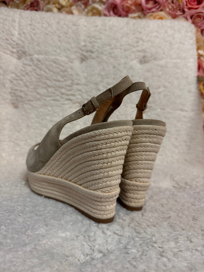 Sergio Rossi Wedges Taupe Beige