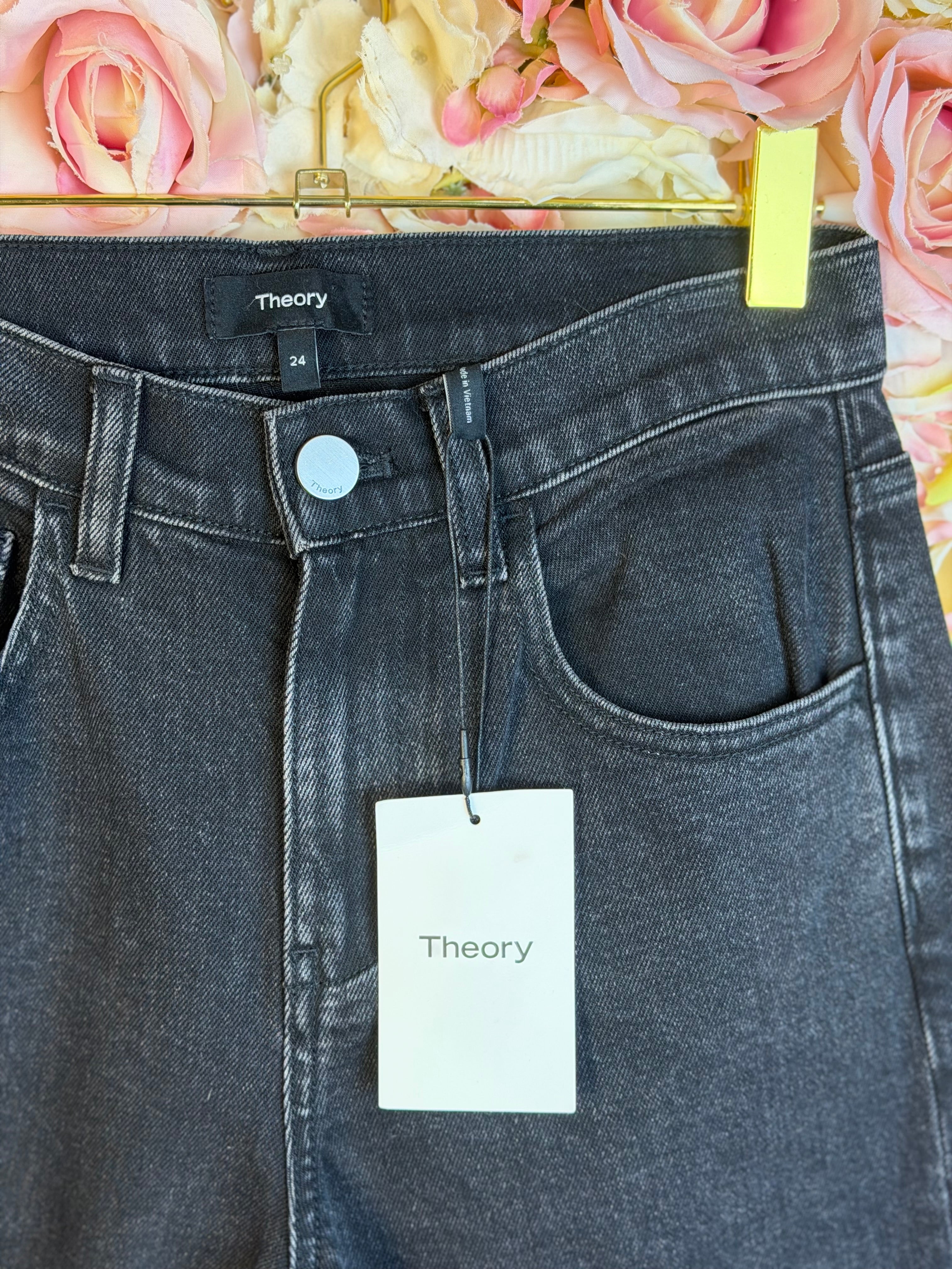 Theory "Relax St. Jean" Jeans Black Sz. 24