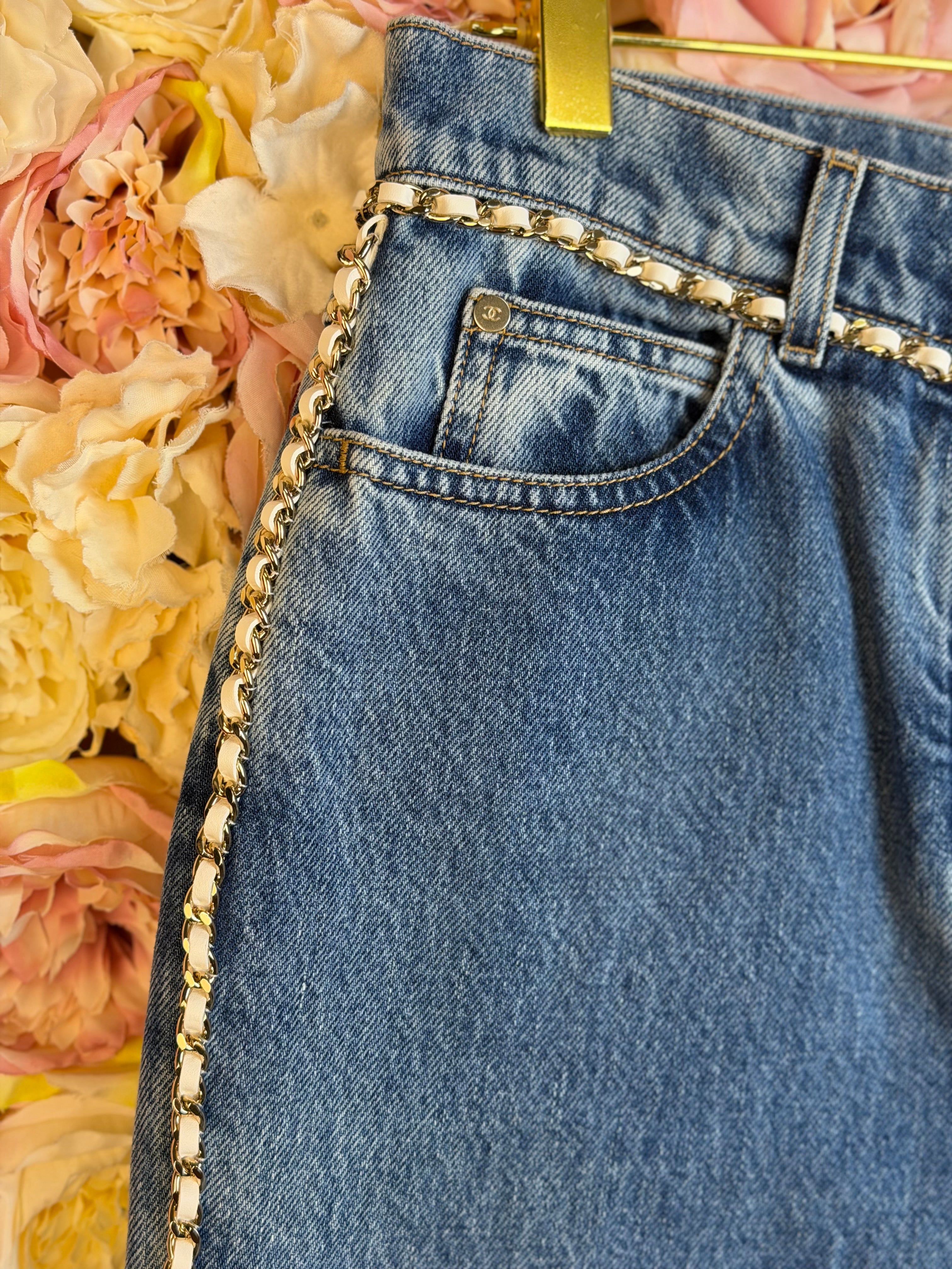 Chanel 2023 Jeans with Leather Details Blue Sz. 32 DE (34 FR)