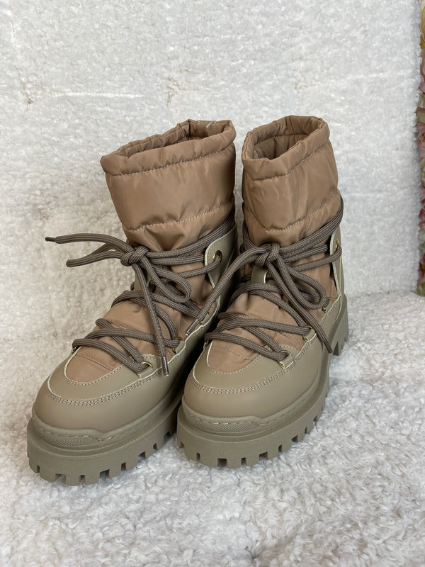 Inuikii Boots Beige Sz. 39 EU