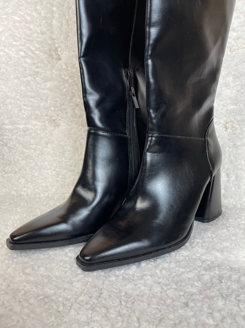 Stradivarius Boots Black Sz. 38 EU