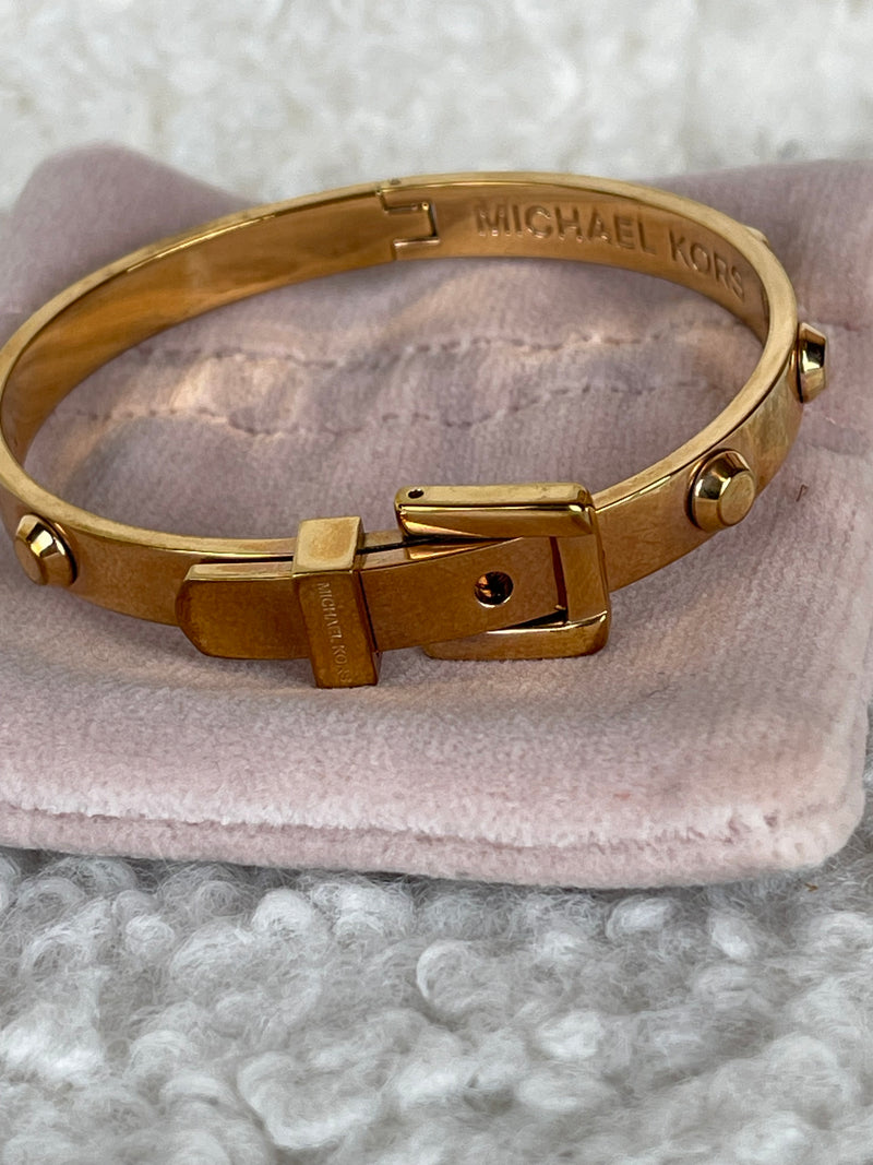Michael Kors Bracelet in Gold