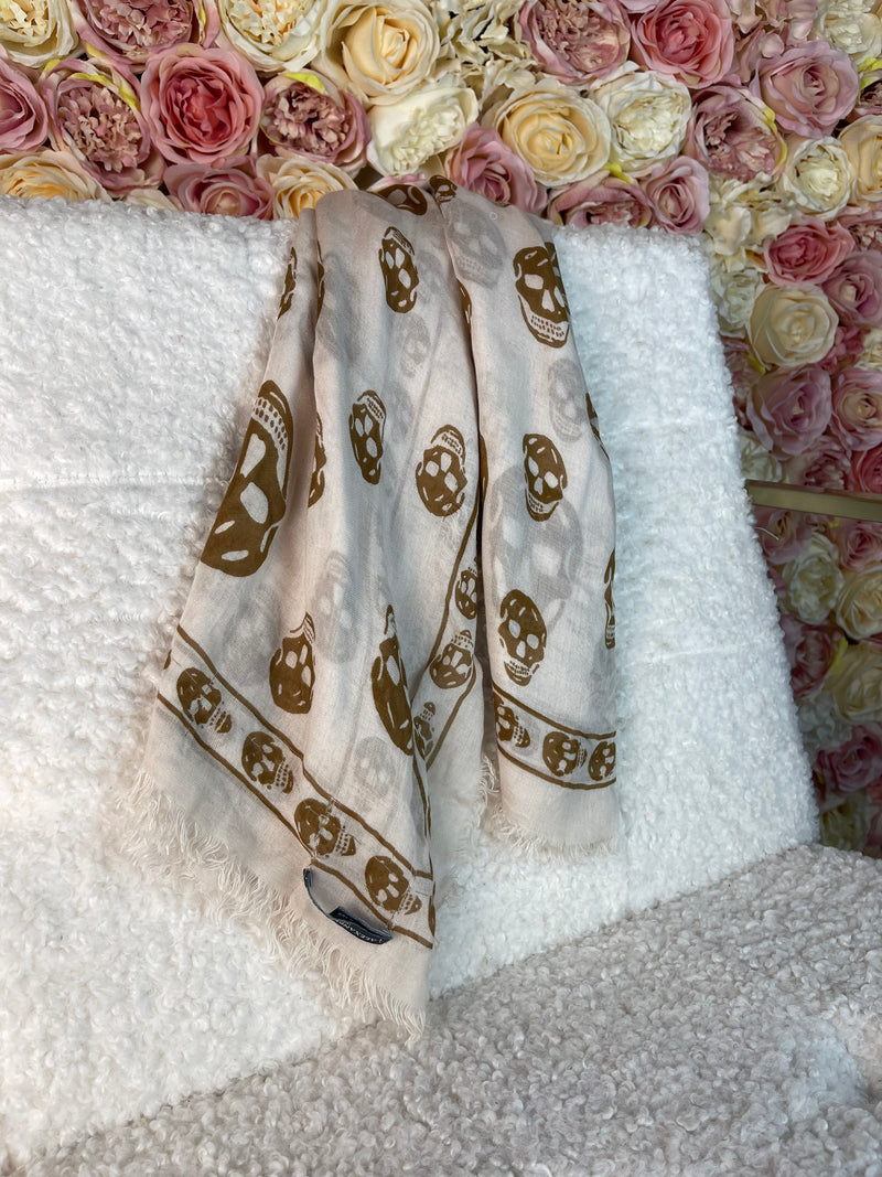 Alexander McQueen Scarfs different Colours