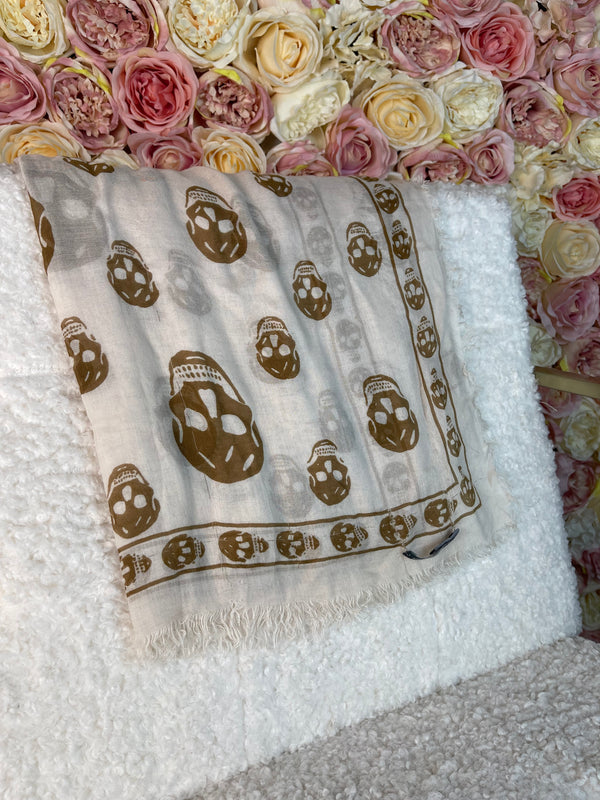 Alexander McQueen Scarfs different Colours