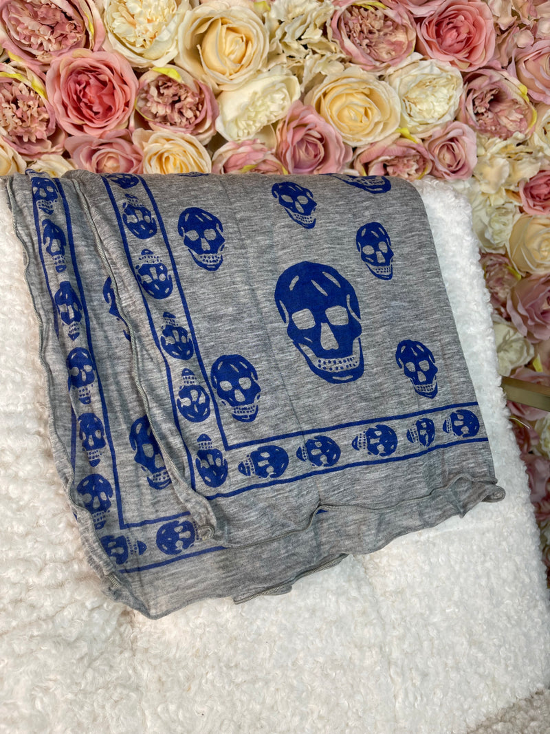 Alexander McQueen Scarfs different Colours