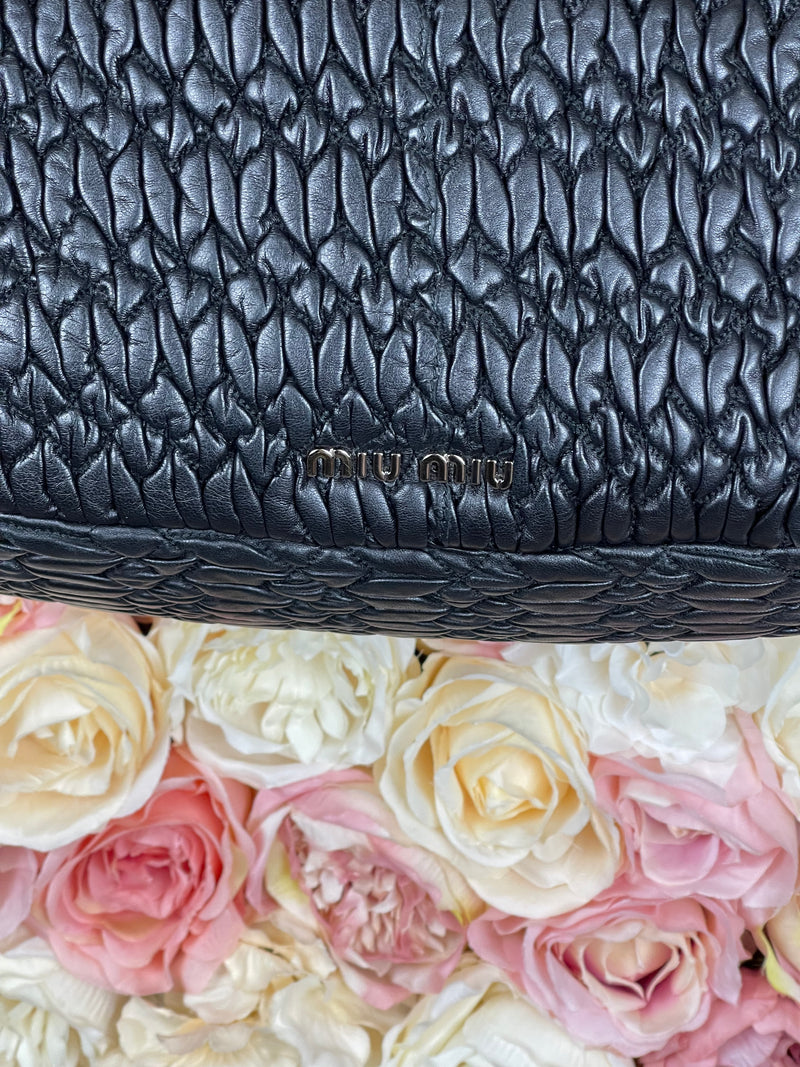 Miu Miu Matterasse Leather Messenger Bag Large Black