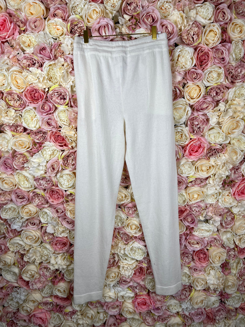 Kujten Cashmere Sweater Ivory Sz. S/M