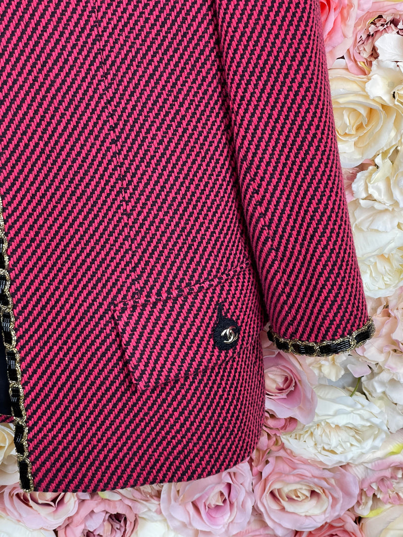 Chanel Métiers d'Art 2020 Blazer Red Black Sz. 40 DE