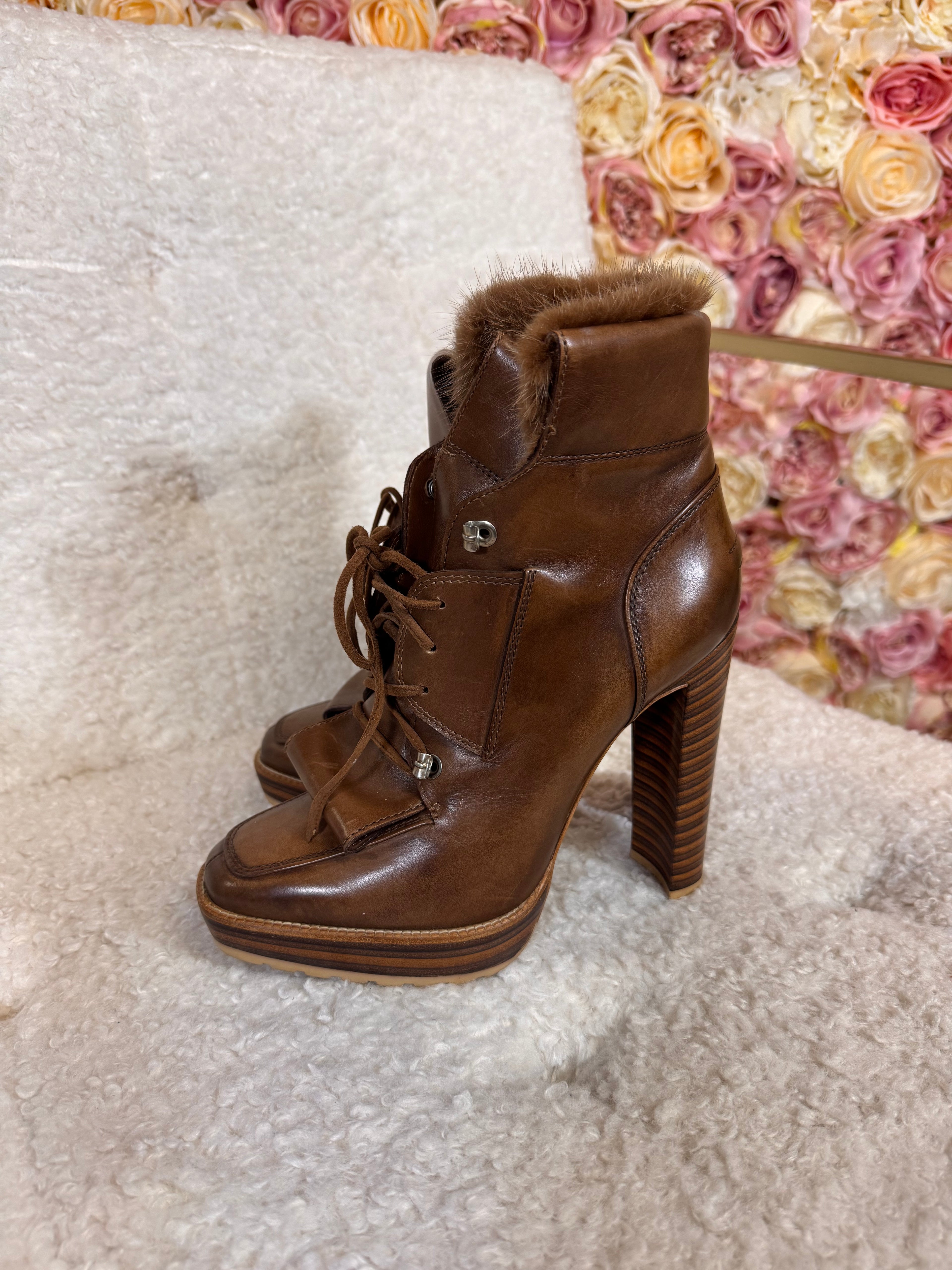Bally Winter Boot with Heel Cognac