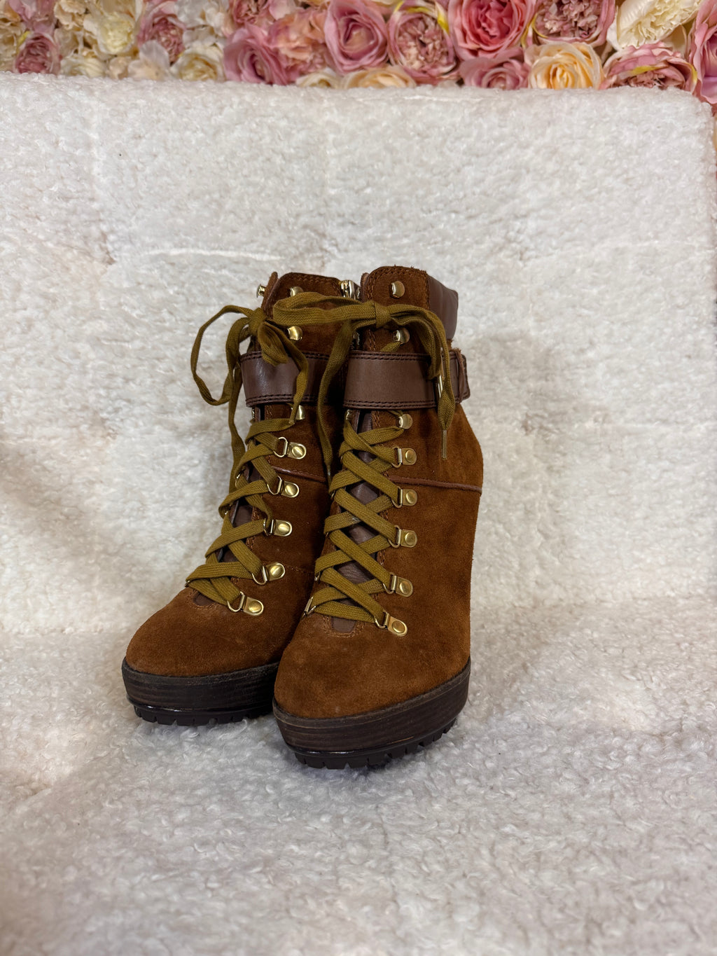 Michael Kors Winter Boots with Heel Cognac