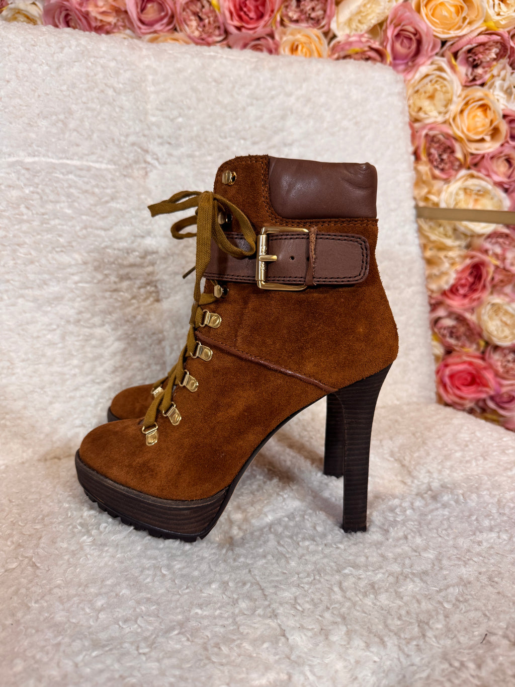 Michael Kors Winter Boots with Heel Cognac