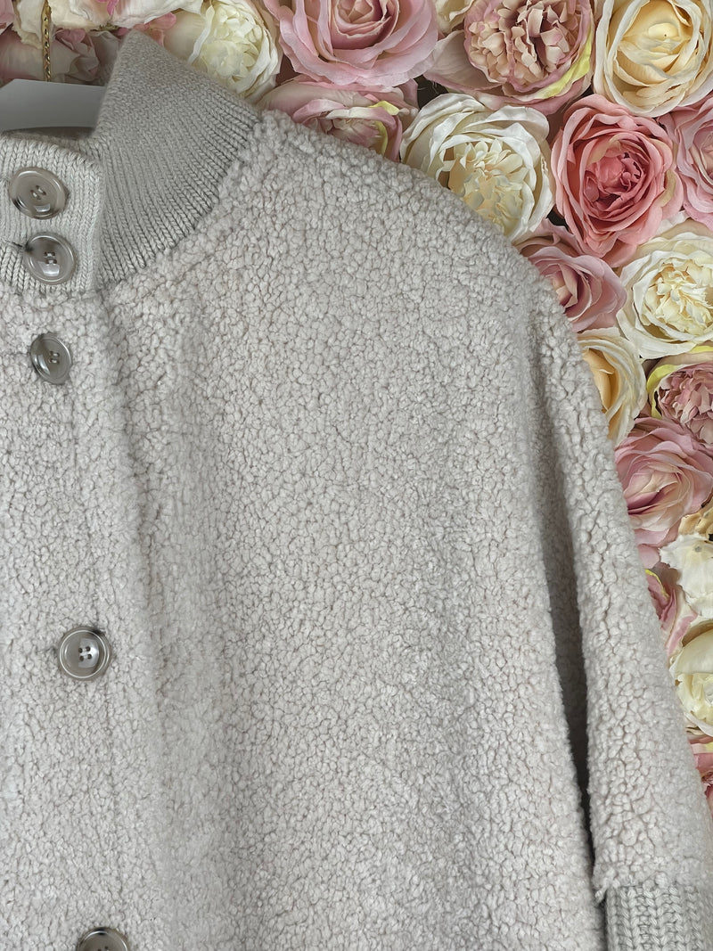 Manzoni 24 Lambskin Cape Beige