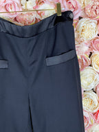 Chanel 2022 Black Pants with Satin Detail Sz. 44 DE