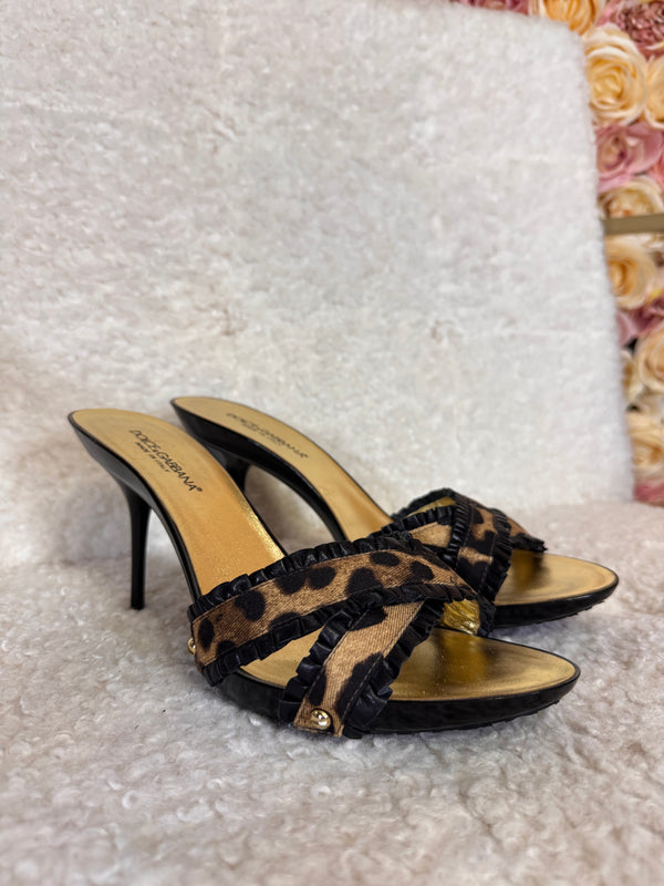 Dolce & Gabbana Mule Heels Leo Print