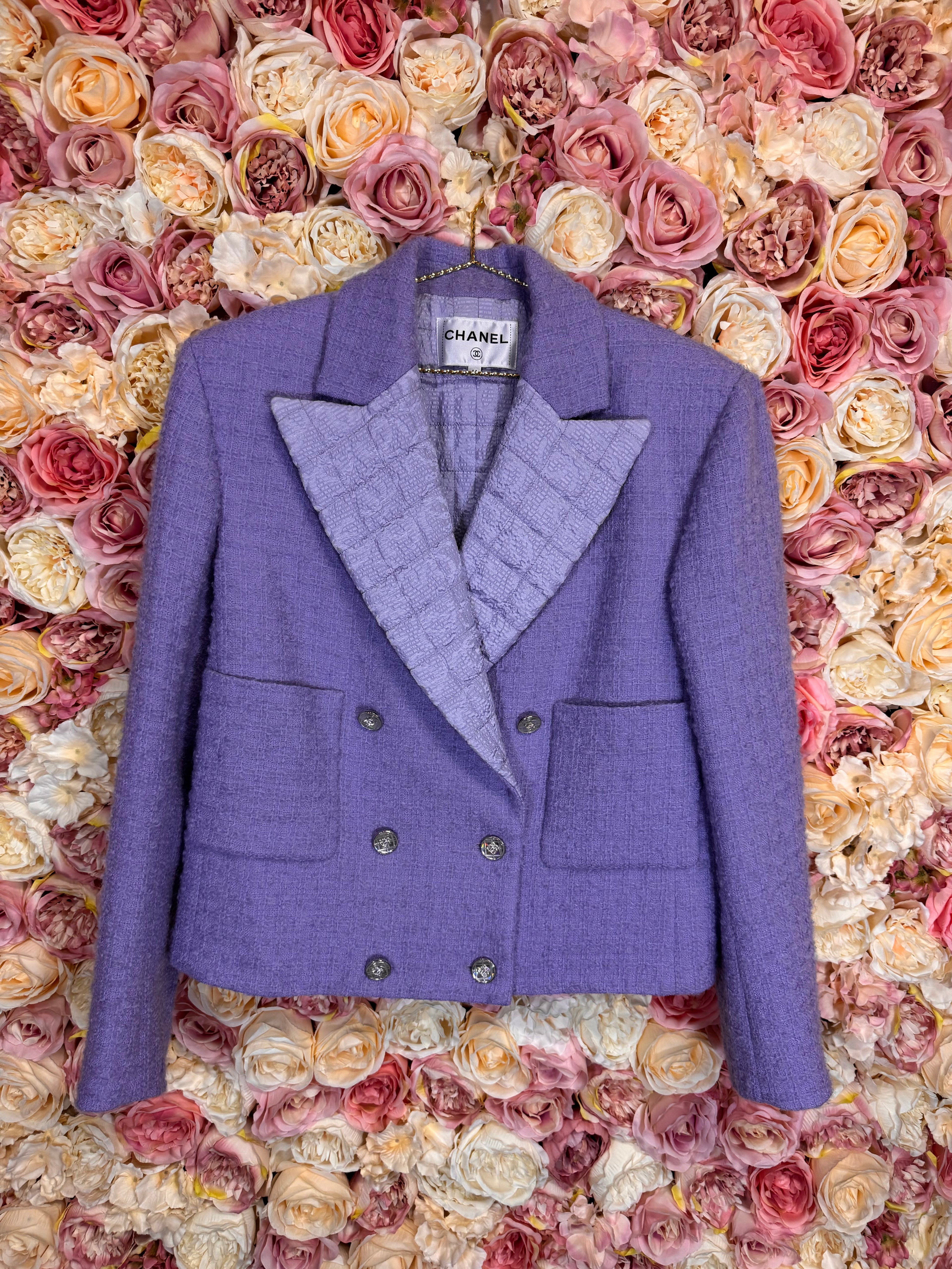 Chanel Tweed Jacket FW21 with Gold Buttons Lavender