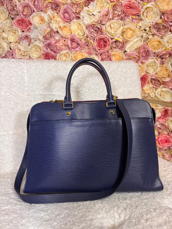 Louis Vuitton Bag with Epi Leather Blue