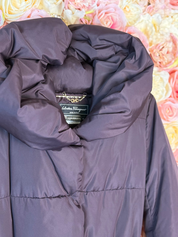 Salvatore Ferragamo Down Coat Aubergine Sz. 34 DE (38 IT)