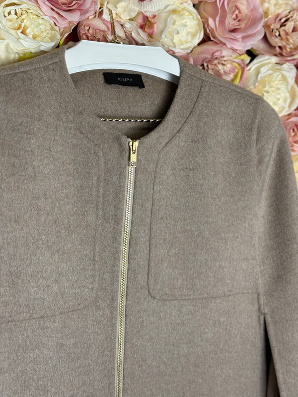Joseph Cape Taupe Sz. 34 DE