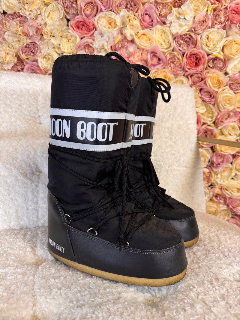 Moon Boot Boots Black