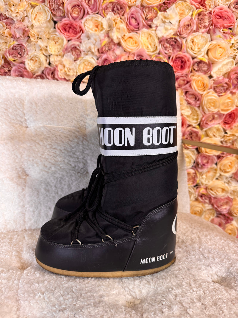 Moon Boot Boots Black