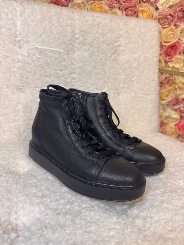 Santoni Sneakers with Lambskin inside Black