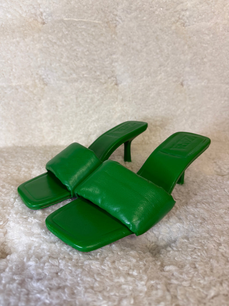 Zara Sandals Kitten Heel Green Sz. 39 EU