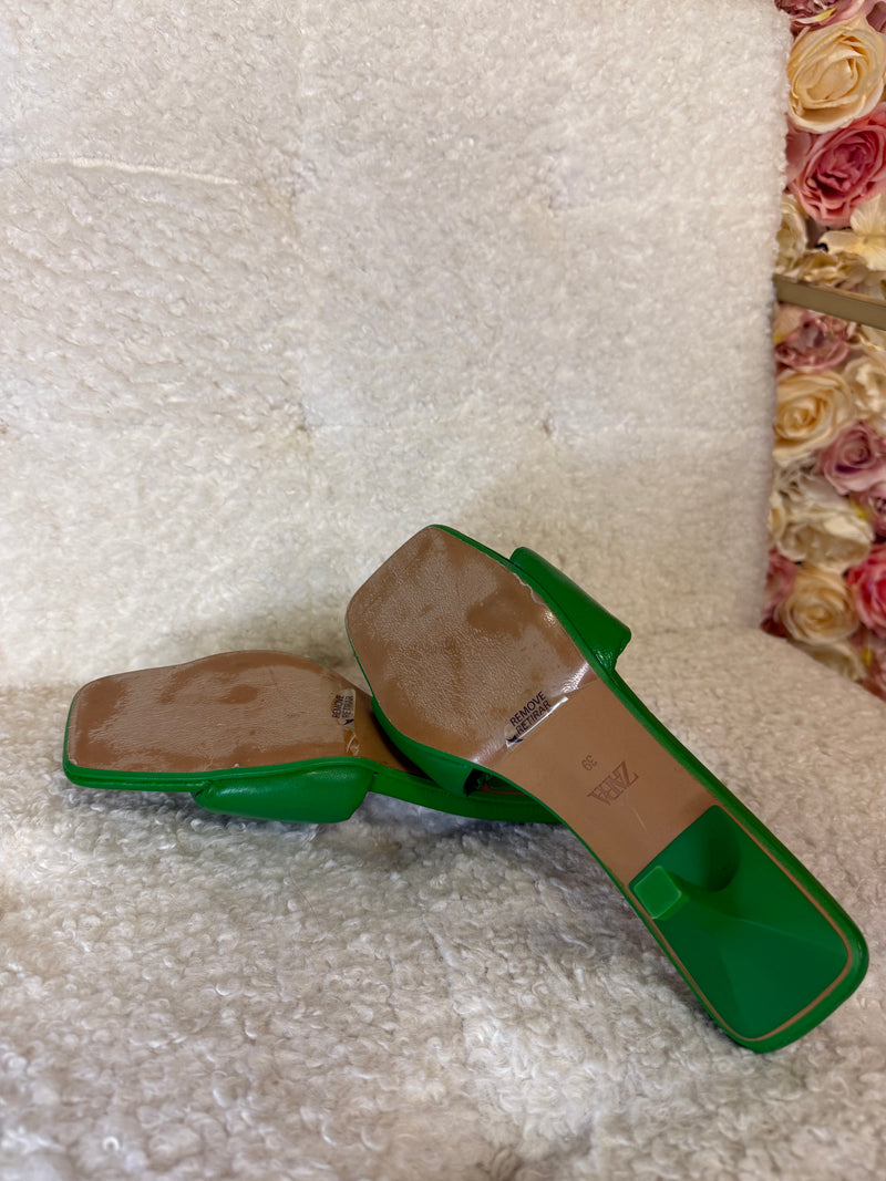 Zara Sandals Kitten Heel Green Sz. 39 EU
