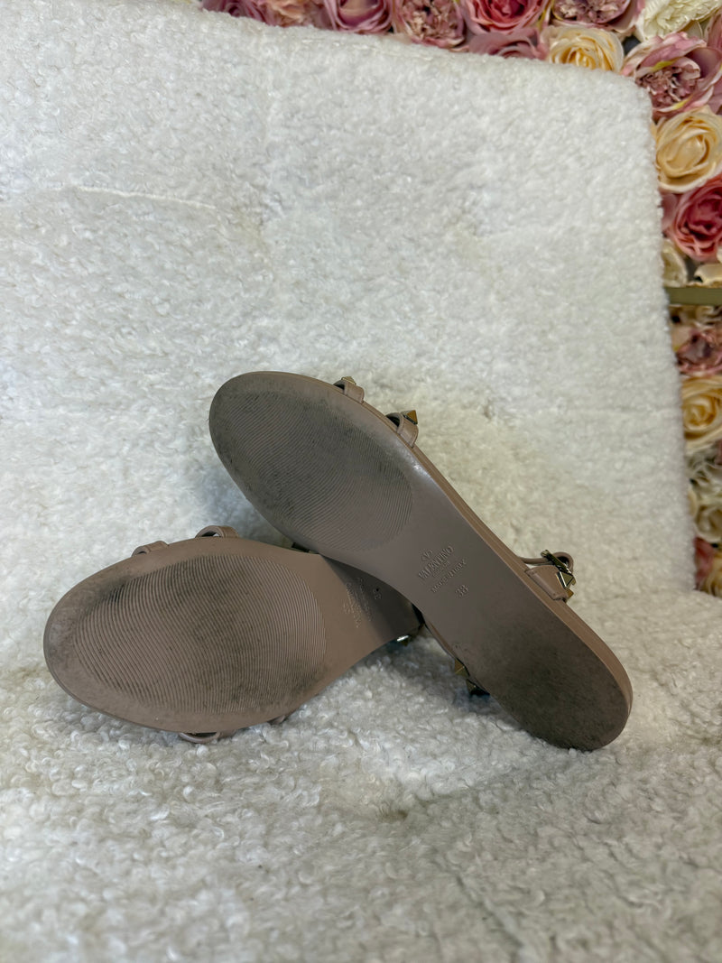 Valentino Rockstud Sandals Nude Sz. 38 EU