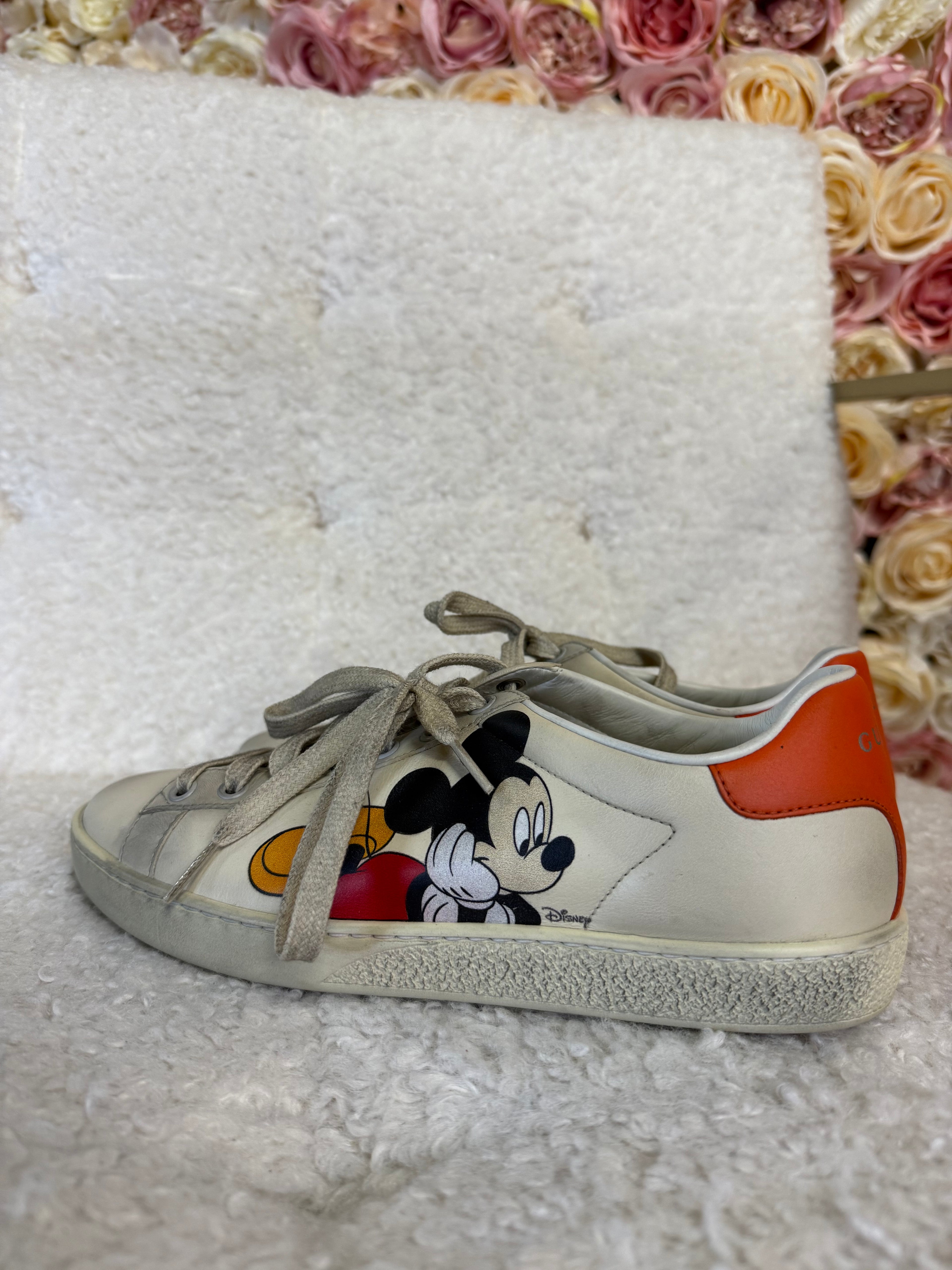 Gucci Sneakers "Mickey Mouse"