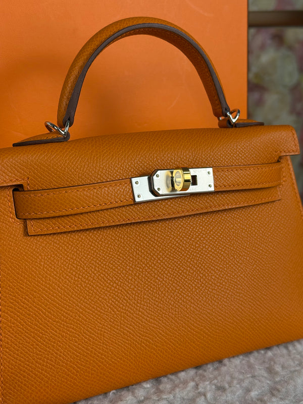Hermès Mini Kelly ll Epsom Electrum Silver / Gold Hardware Orange