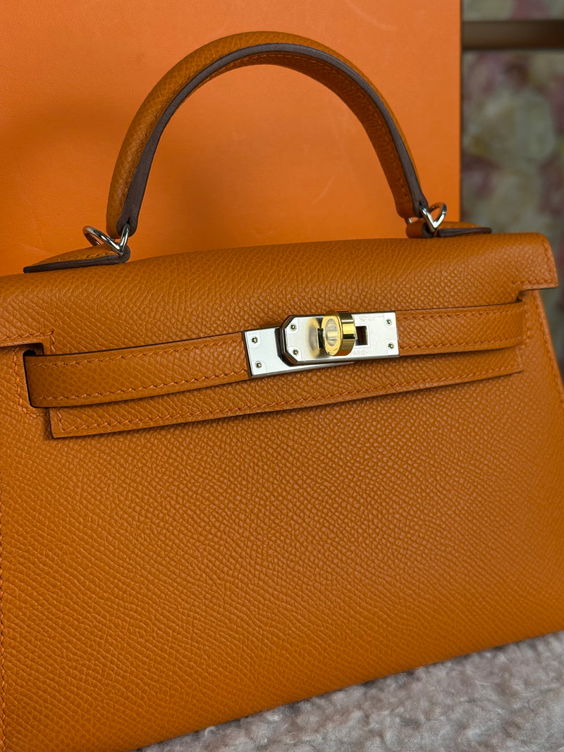 Hermès Mini Kelly ll Epsom Electrum Silver / Gold Hardware Orange