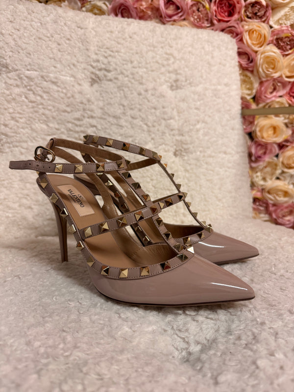 Valentino Rockstud Pumps Patent Leather Nude