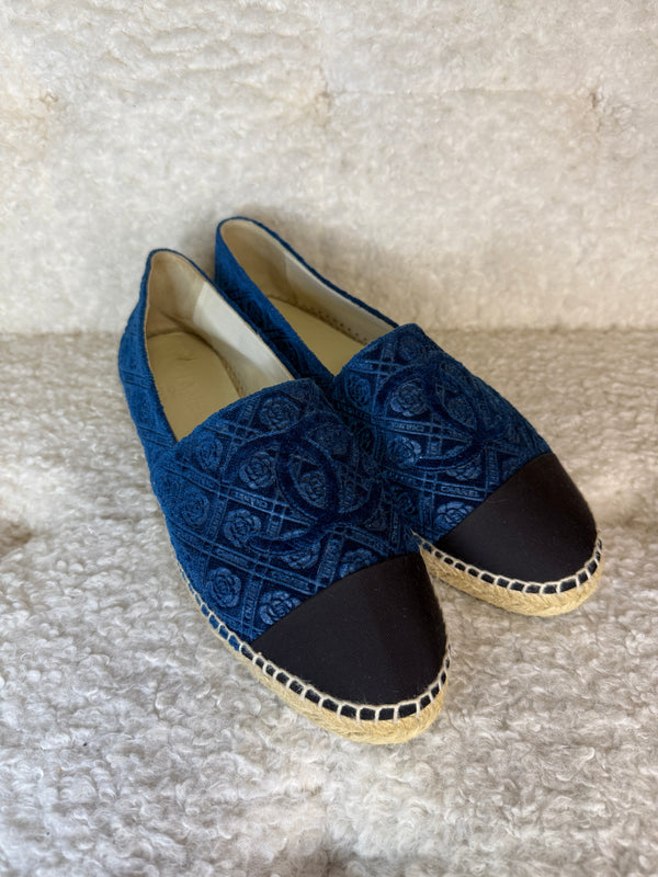 Chanel Espadrilles Velvet Roses