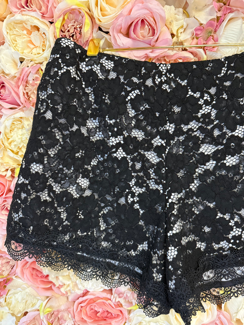 Alexis Lace Shorts Black