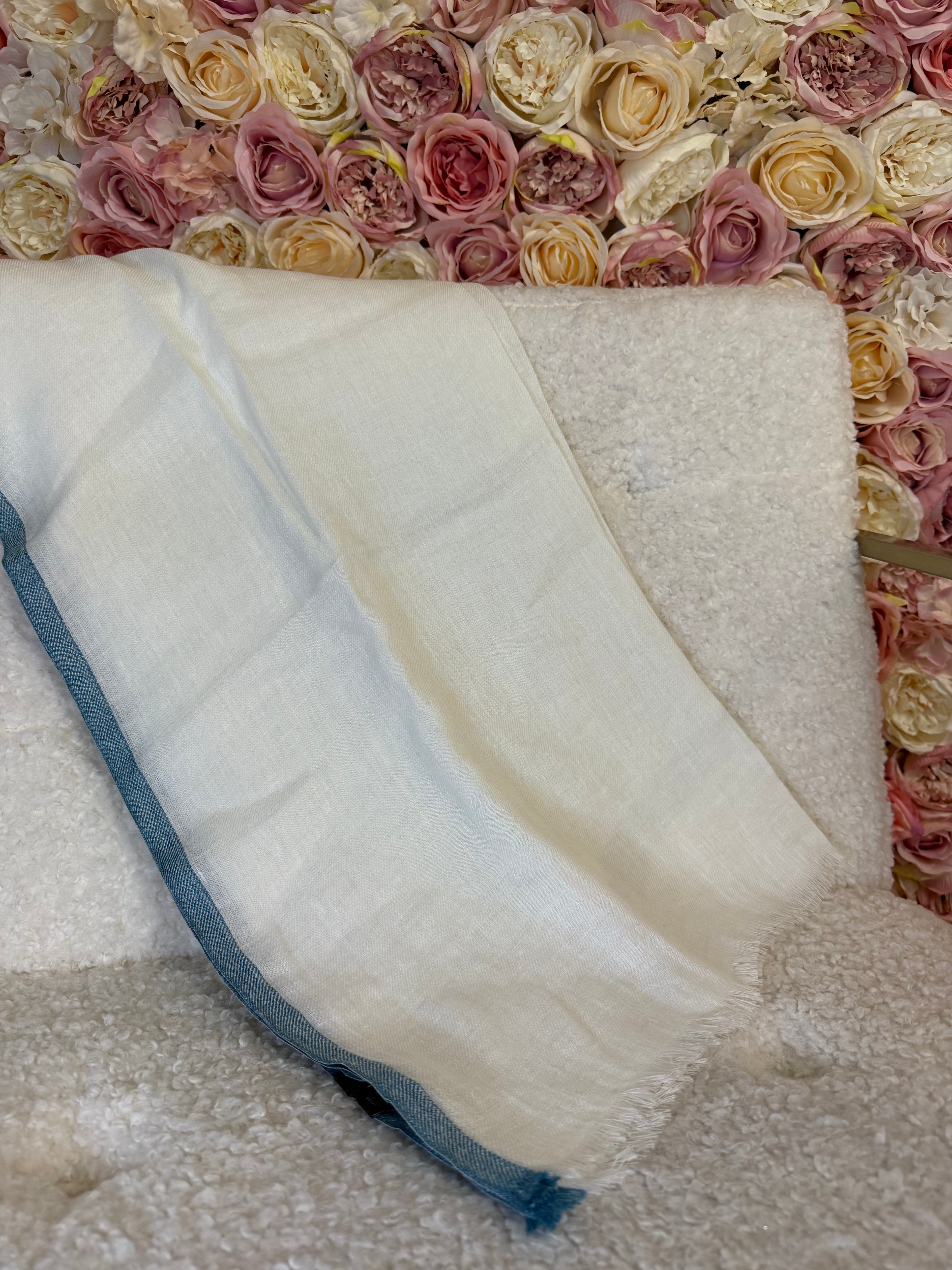 Loro Piana Linen Scarf White Light Blue