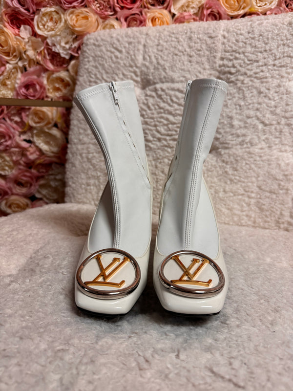 Louis Vuitton Ankle Boot with Heel White Leather / Patent Leather